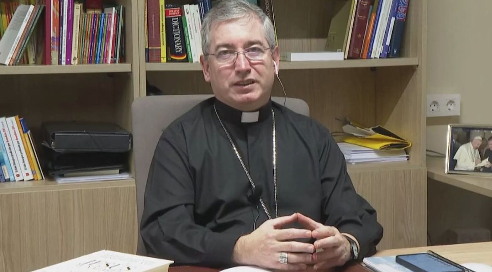 Obispo Fernando Prado