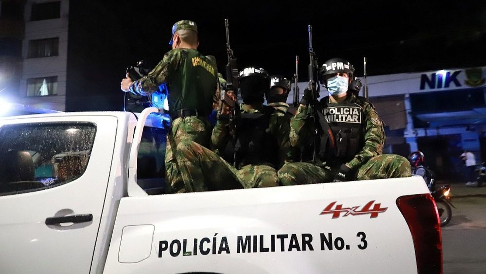 Despliegue policial en las calles de Cali