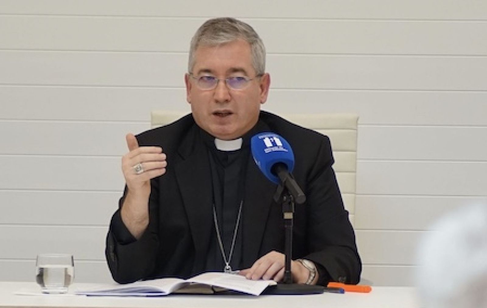 Fernando Prado en la rueda de prensa