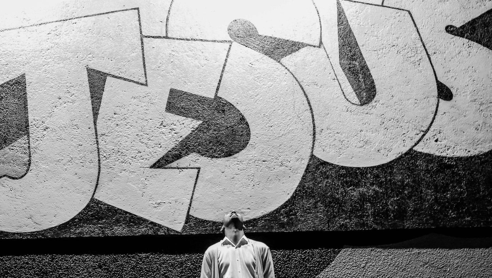 Grafiti con la palabra 'Jesús'