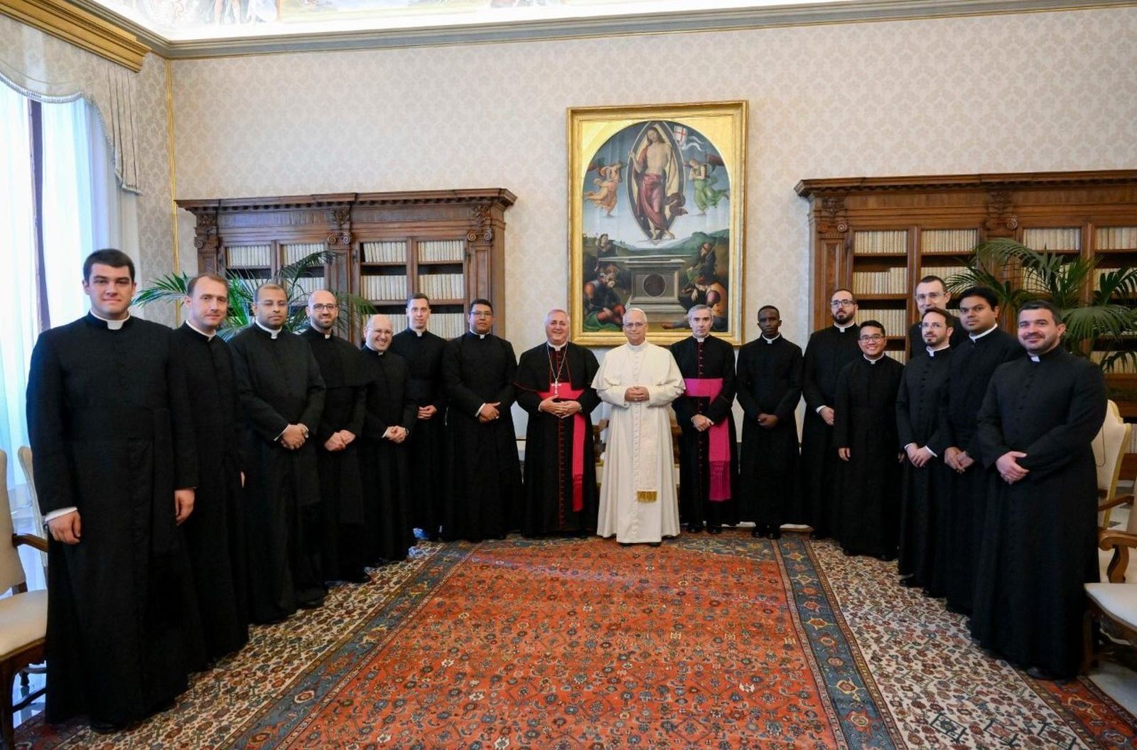 León XIV y los sacerdotes de la Pontificia Academia Eclesiástica