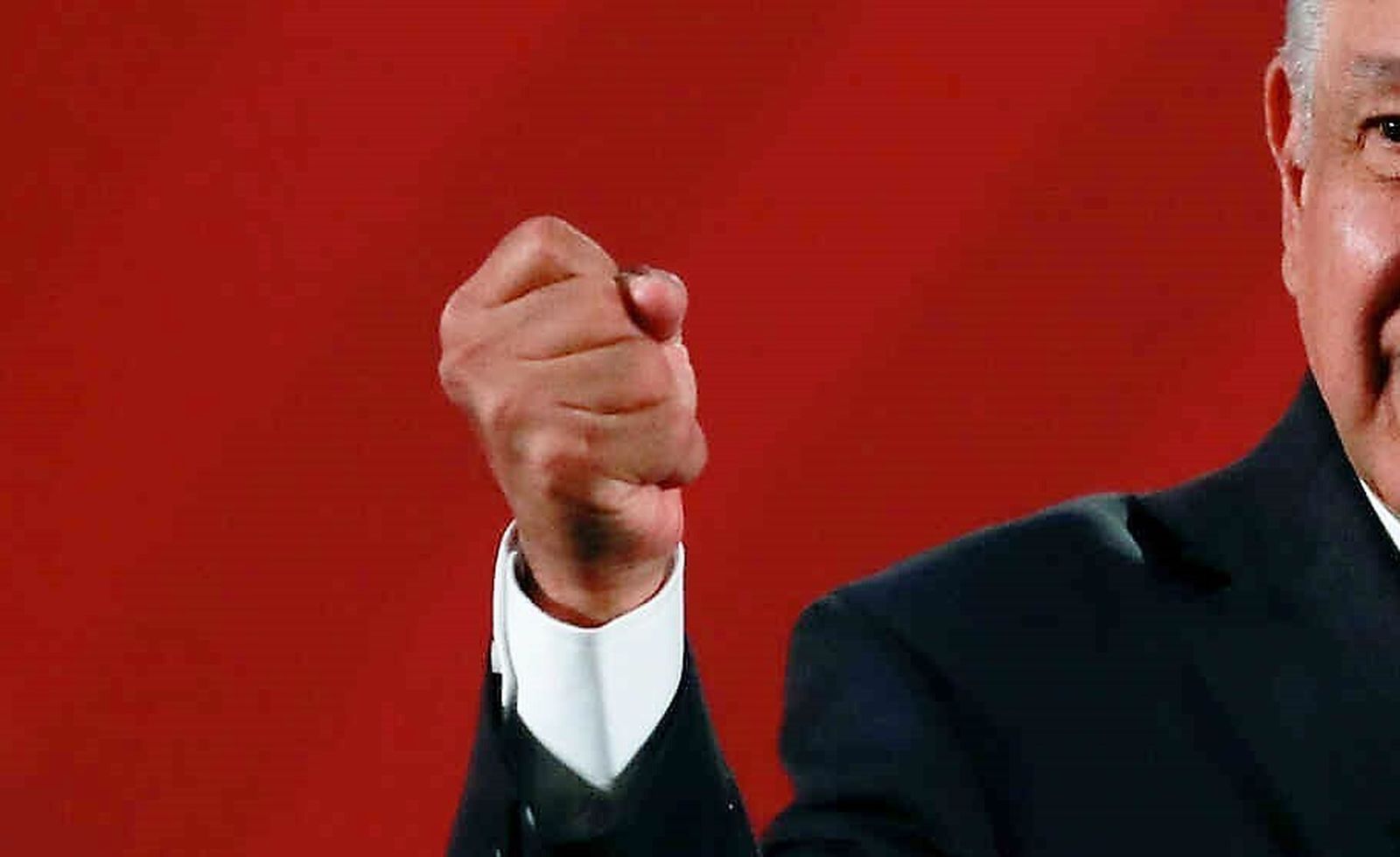 Editorial CCM: ¿Regresión al autoritarismo?