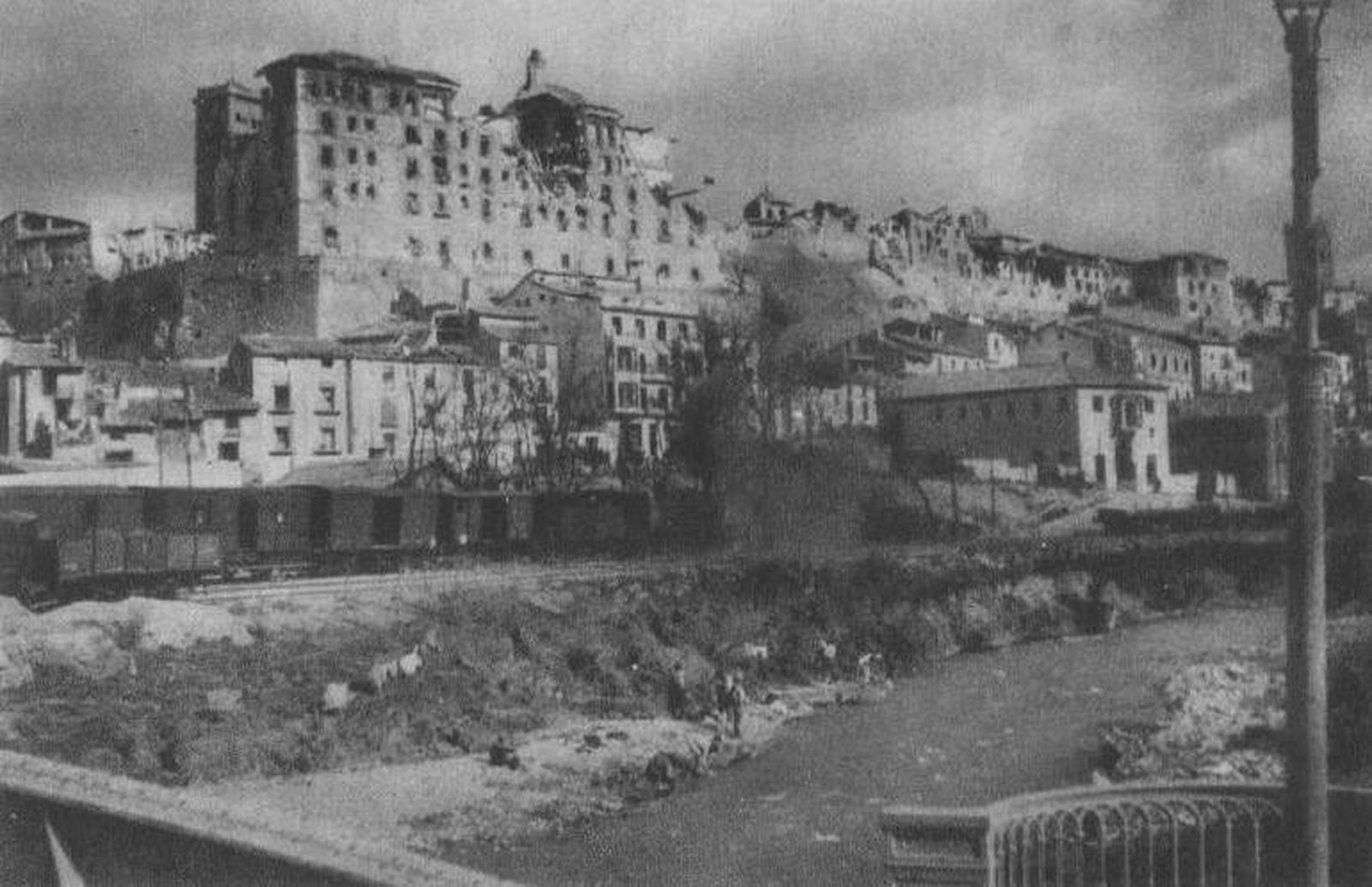 El Seminario de Teruel, en ruinas tras la Guerra Civil