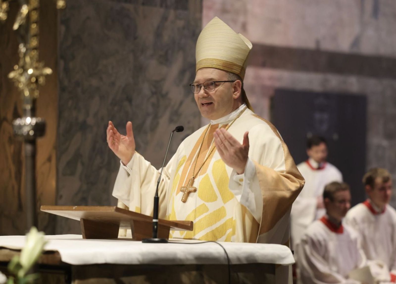 El obispo de Aquisgrán, Helmut Dieser