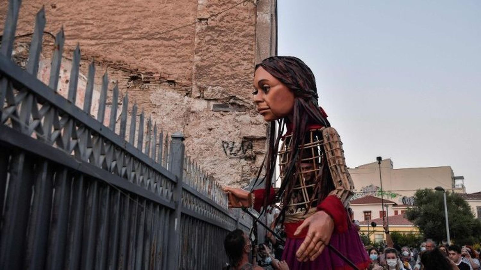 Amal llega a San Pedro