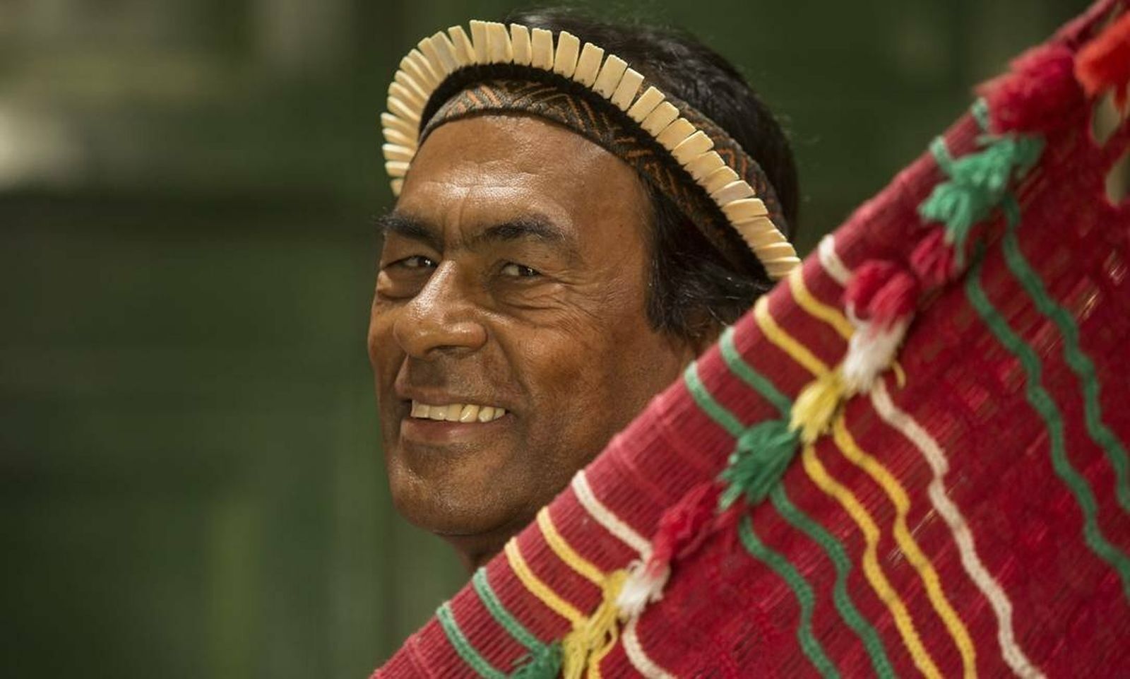 Ailton Krenak, líder indígena brasileño