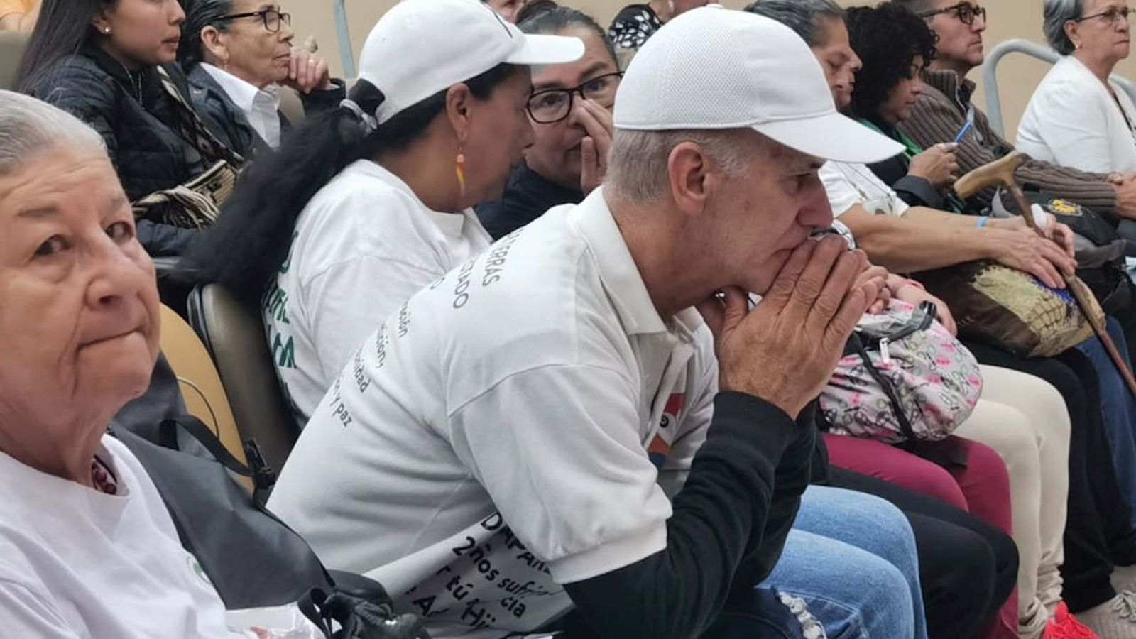 Álvaro, un padre entre las Madres de la Candelaria