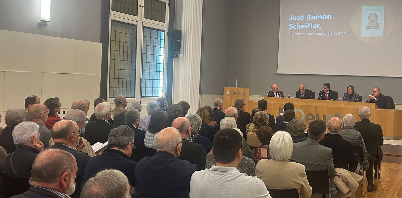 Homenaje en Deusto a José Ramón Scheifler