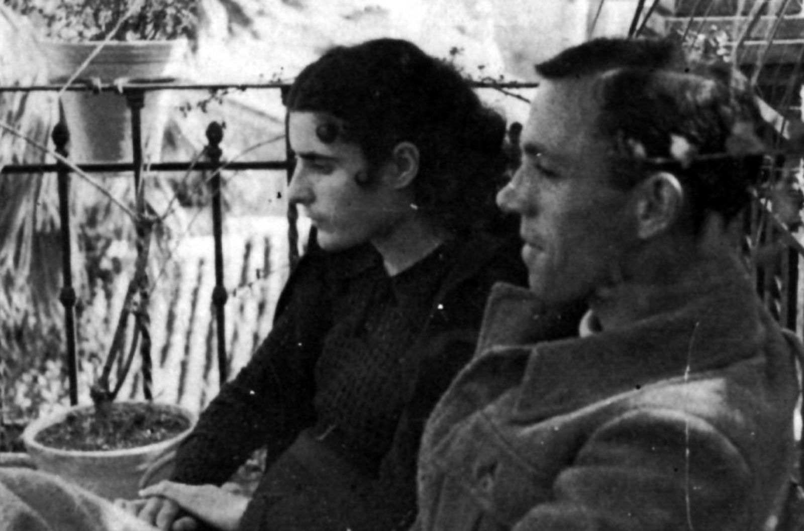 Josefina Manresa y Miguel Hernández
