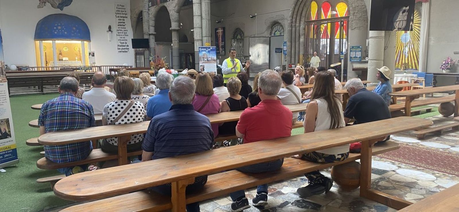 Más de 4.000 visitantes se dejan asombrar por la catedral de Justo en Mejorada