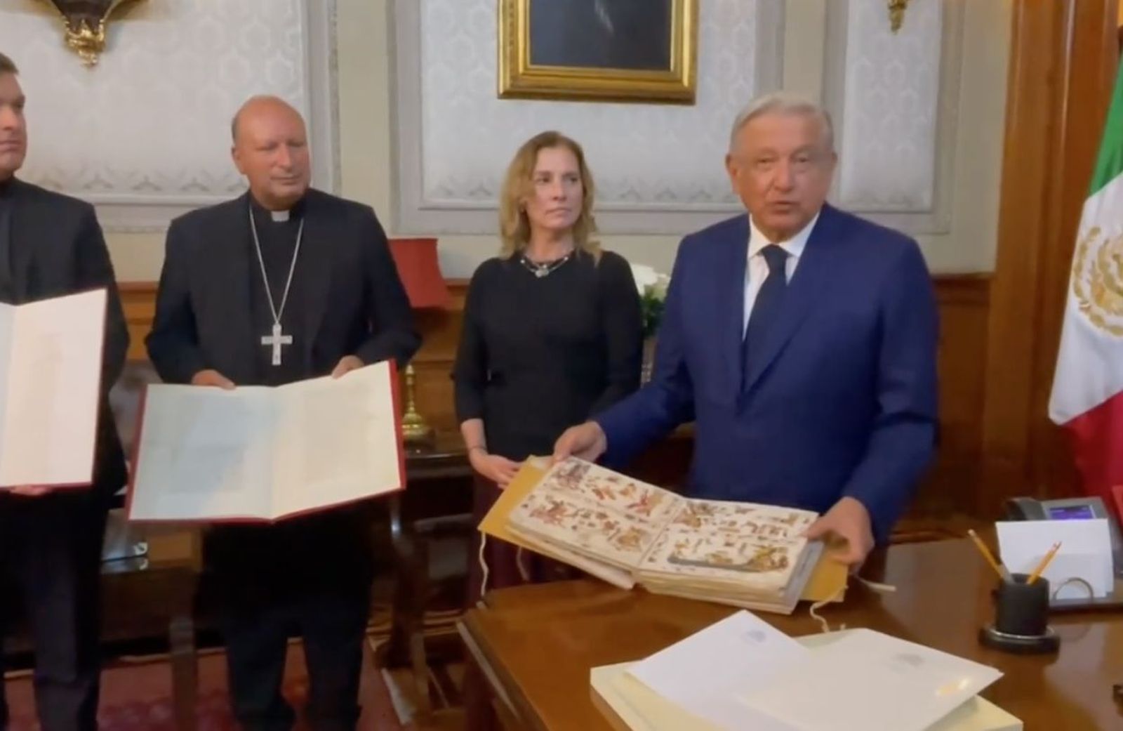 Documentos enviados por Francisco a México