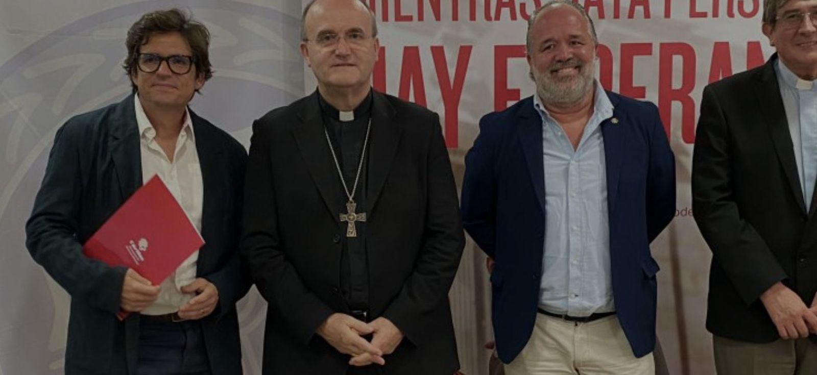 Munilla, con Cáritas Orihuela