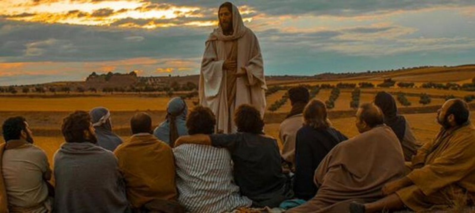 Pedir sensibilidad para escuchar el clamor de las gentes y no pasar de largo