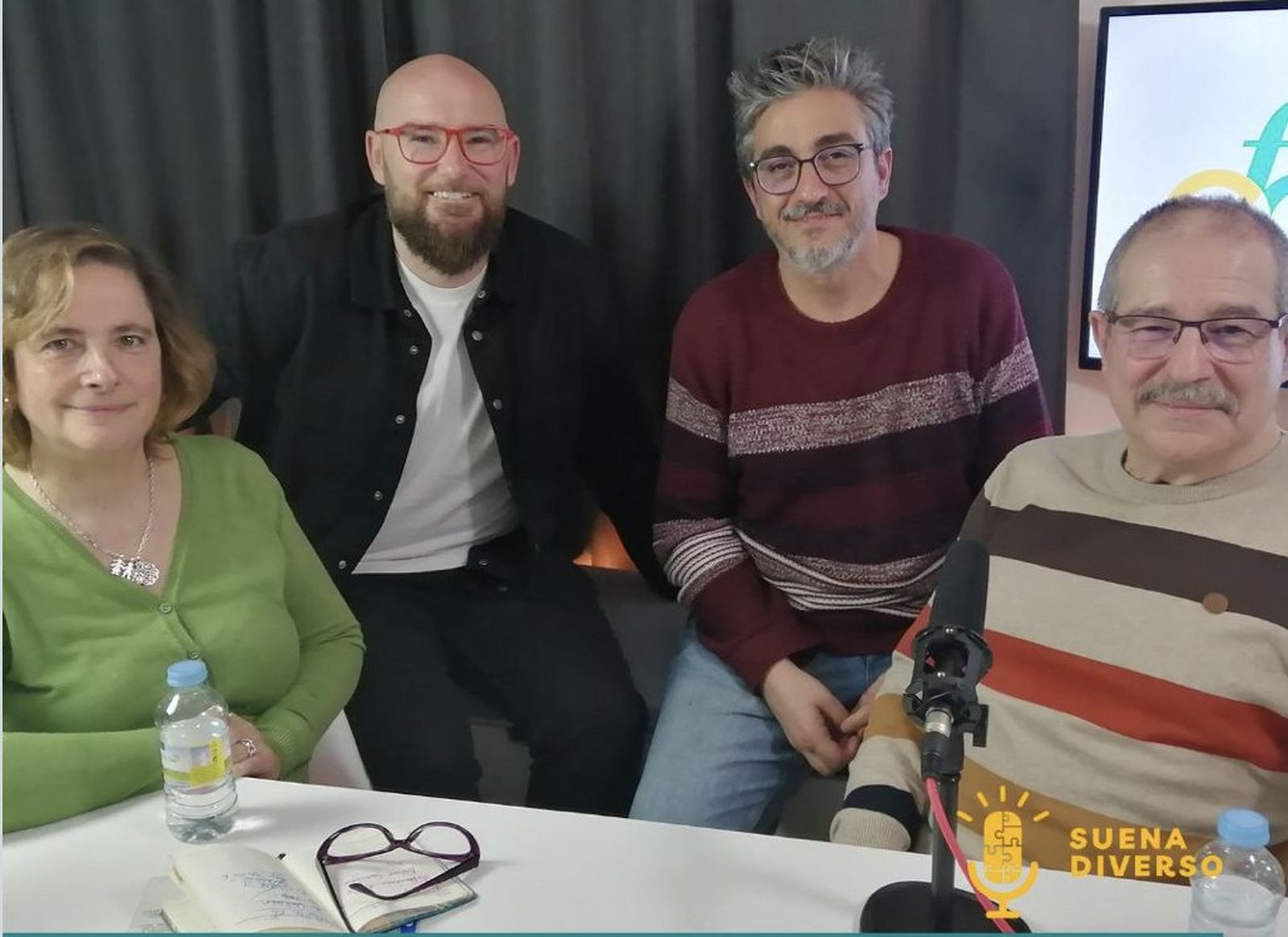 Jesús Bastante con sus invitados en la nueva entrega de 'Suena diverso'