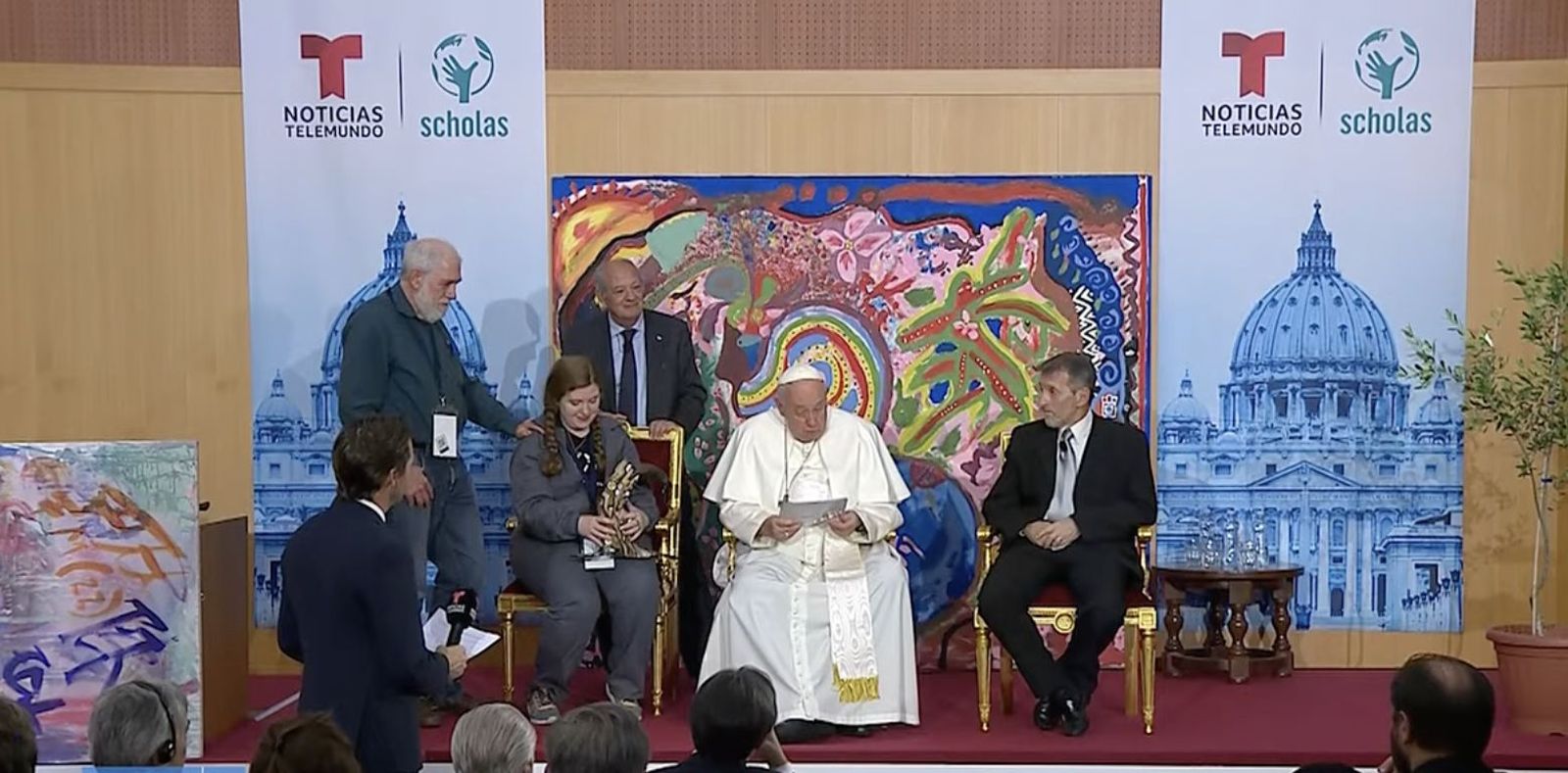 El Papa, con los jóvenes de Scholas