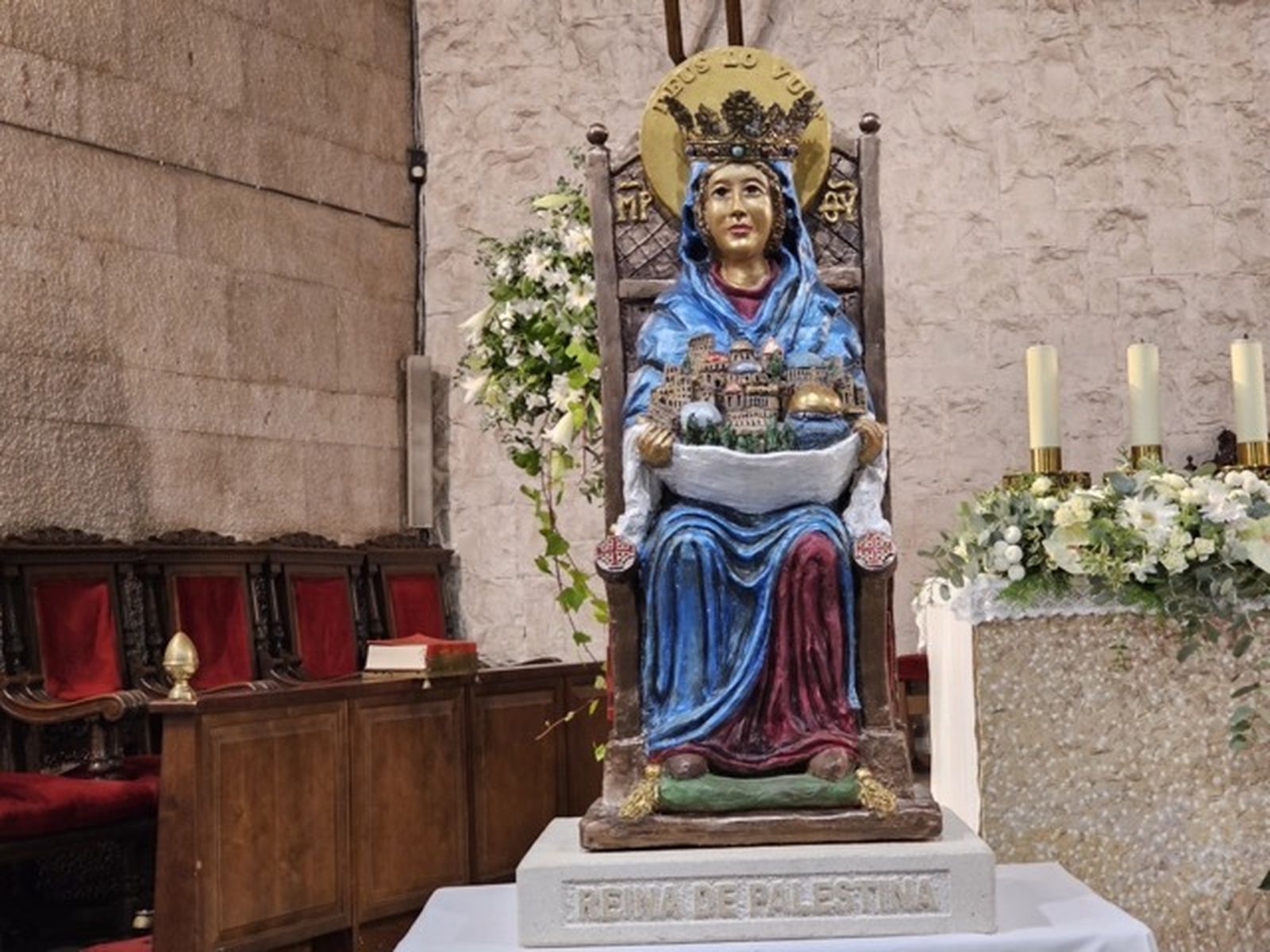 Primera escultura del mundo de la Virgen de Palestina