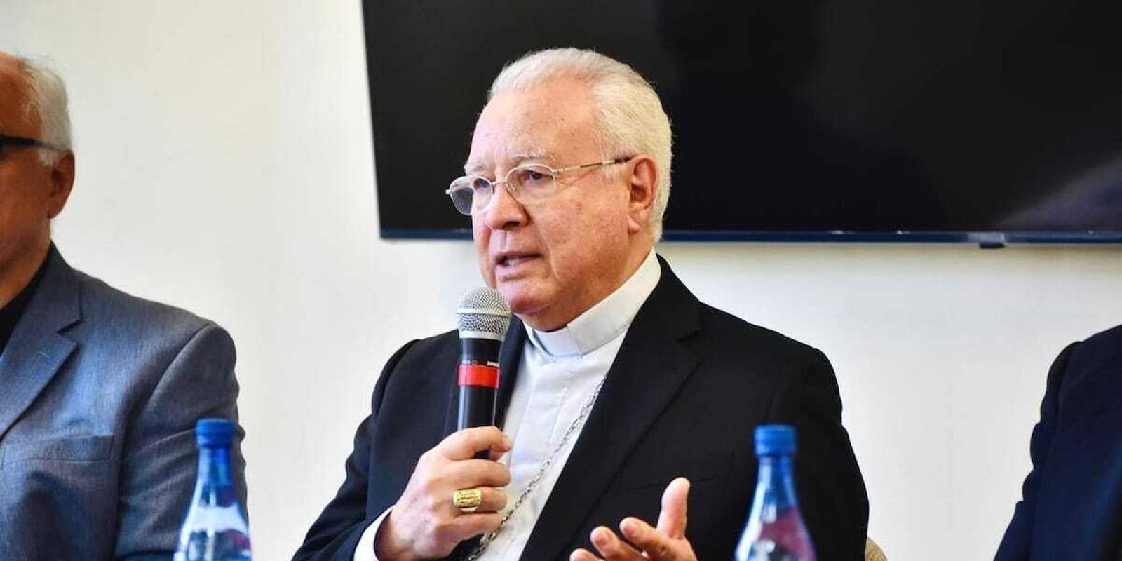 “Ya no es novedad encontrar fosas clandestinas”: Cardenal Francisco Robles Ortega