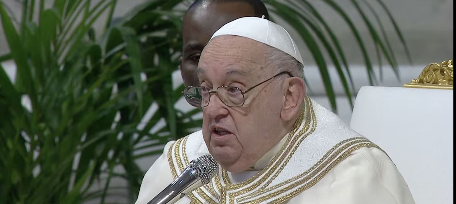 El Papa, durante su homilía