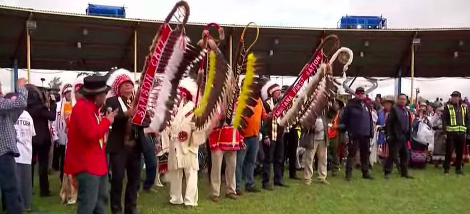 Representantes de las comunidades indígenas