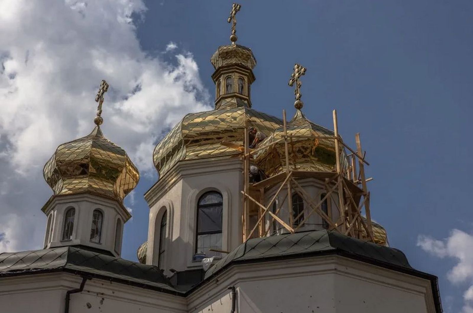 Templo afectado por la guerra de Ucrania