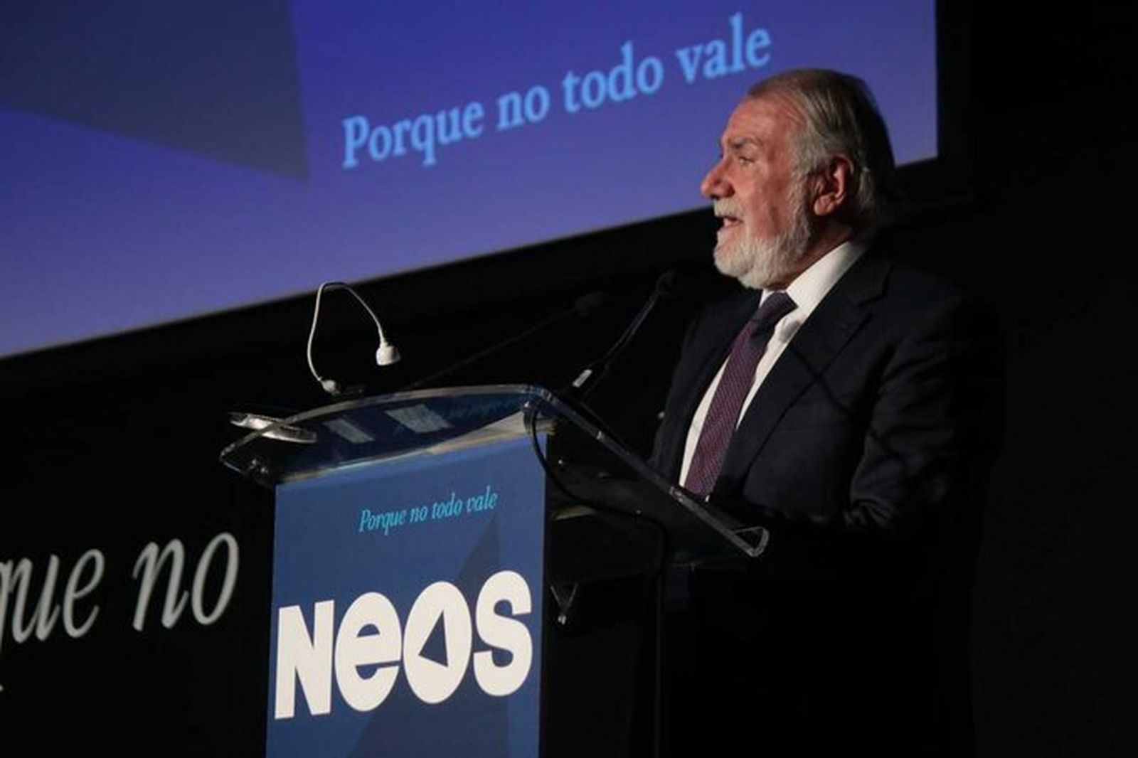 Jaime Mayor Oreja, durante la presentación de NEOS