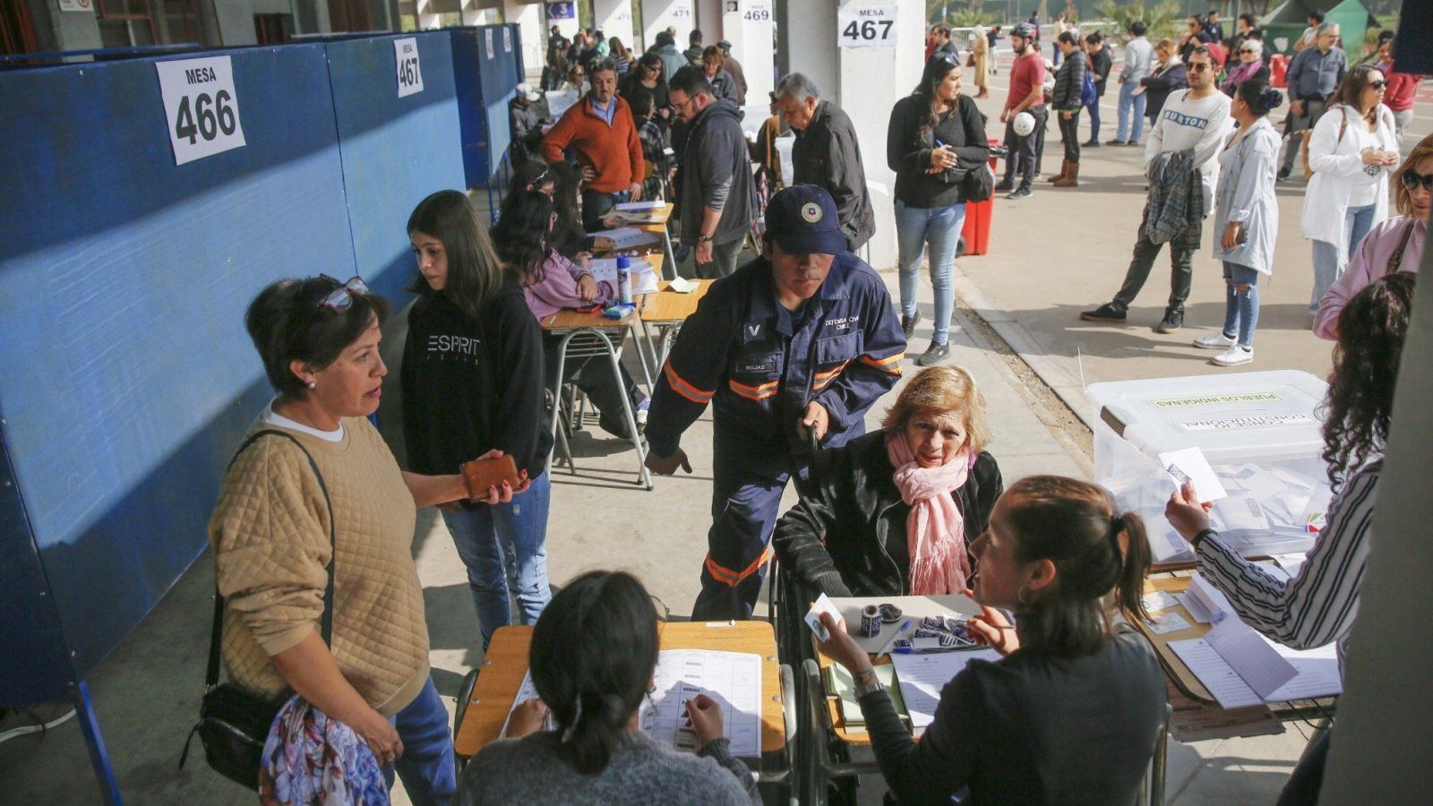 Más de 12,5 millones de ciudadanas y ciudadanos votaron ayer en Chile (78%)