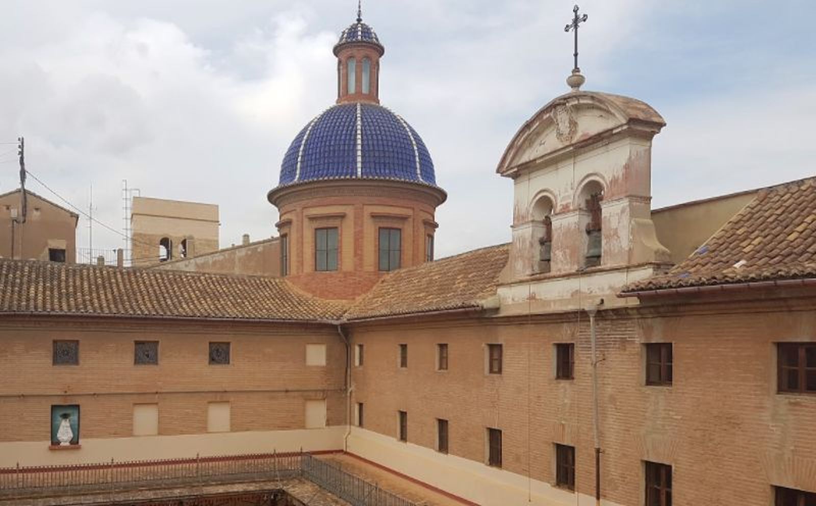 Campanario en la Facultad de Teología de Valencia