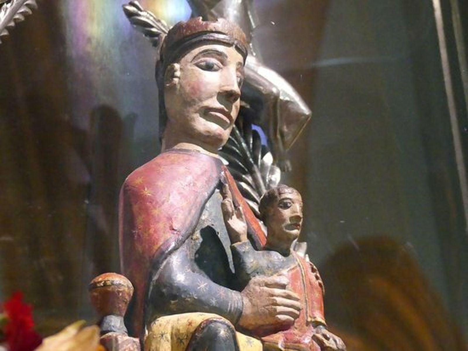 Santa María, ruega por nosotros