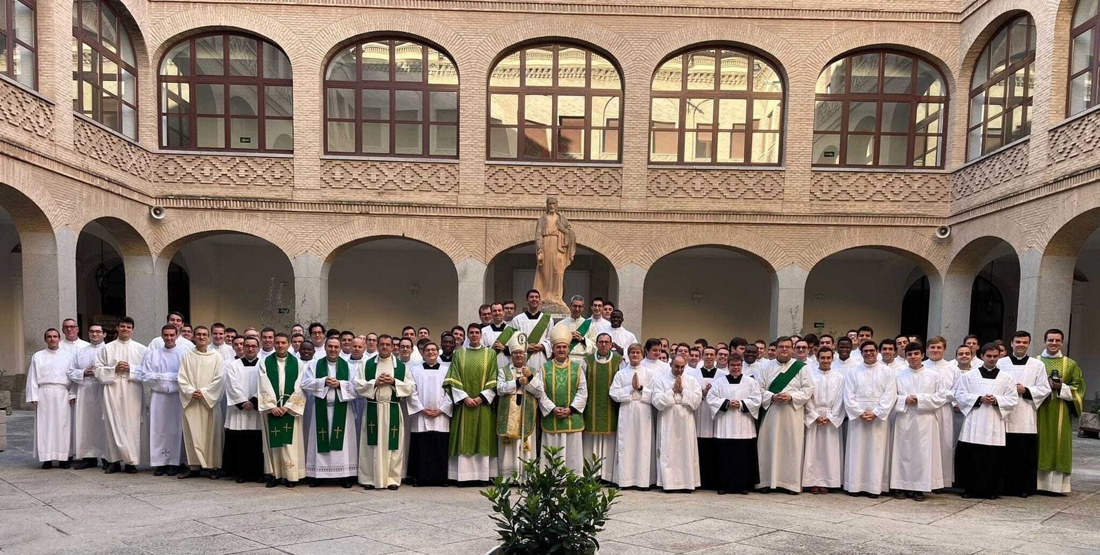 Munilla, en el Seminario de Toledo, del que fue alumno
