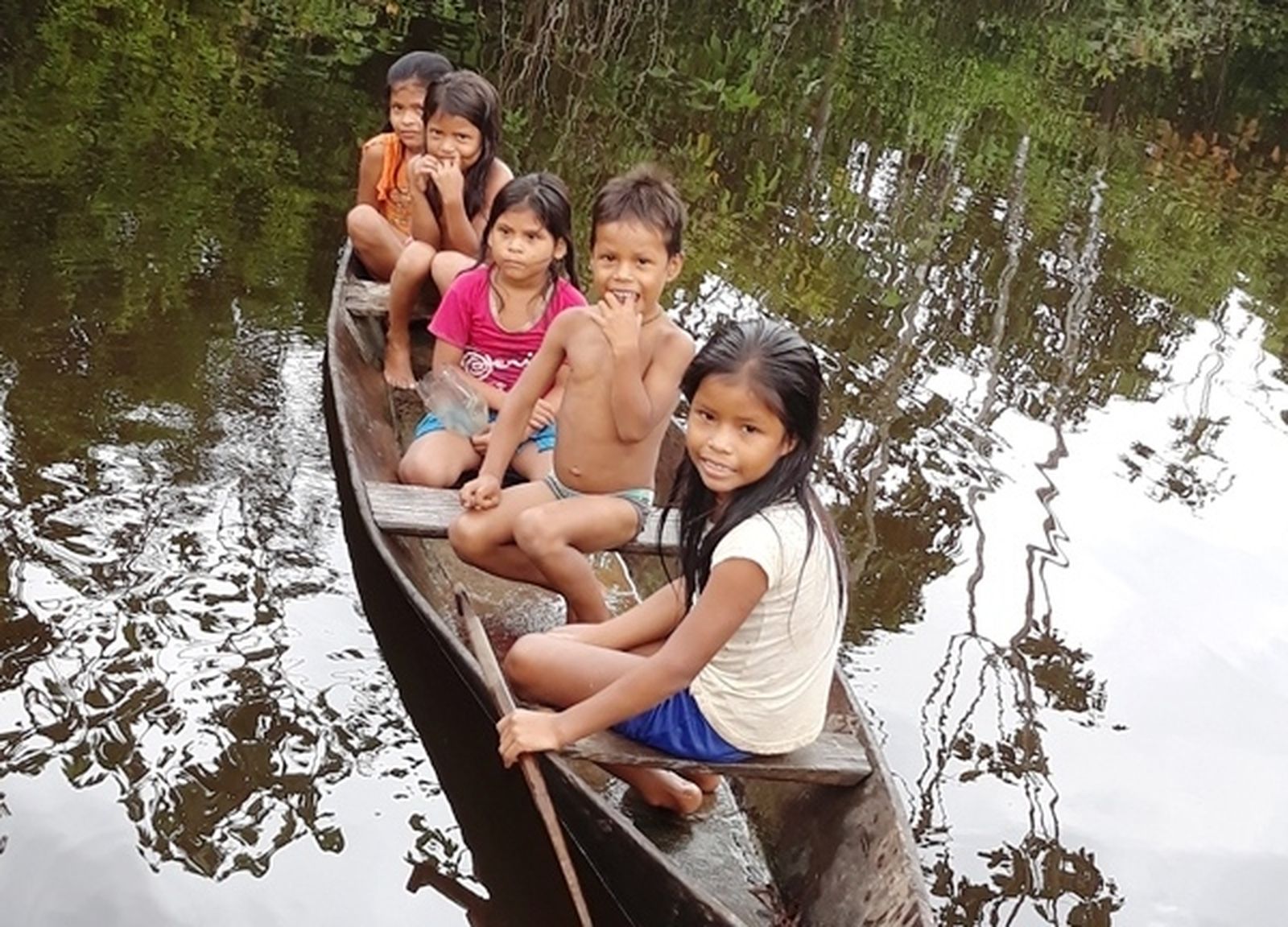 "¿Me das un poco de tu agua?"