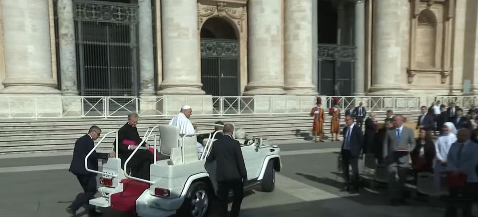 El Papa, en la audiencia