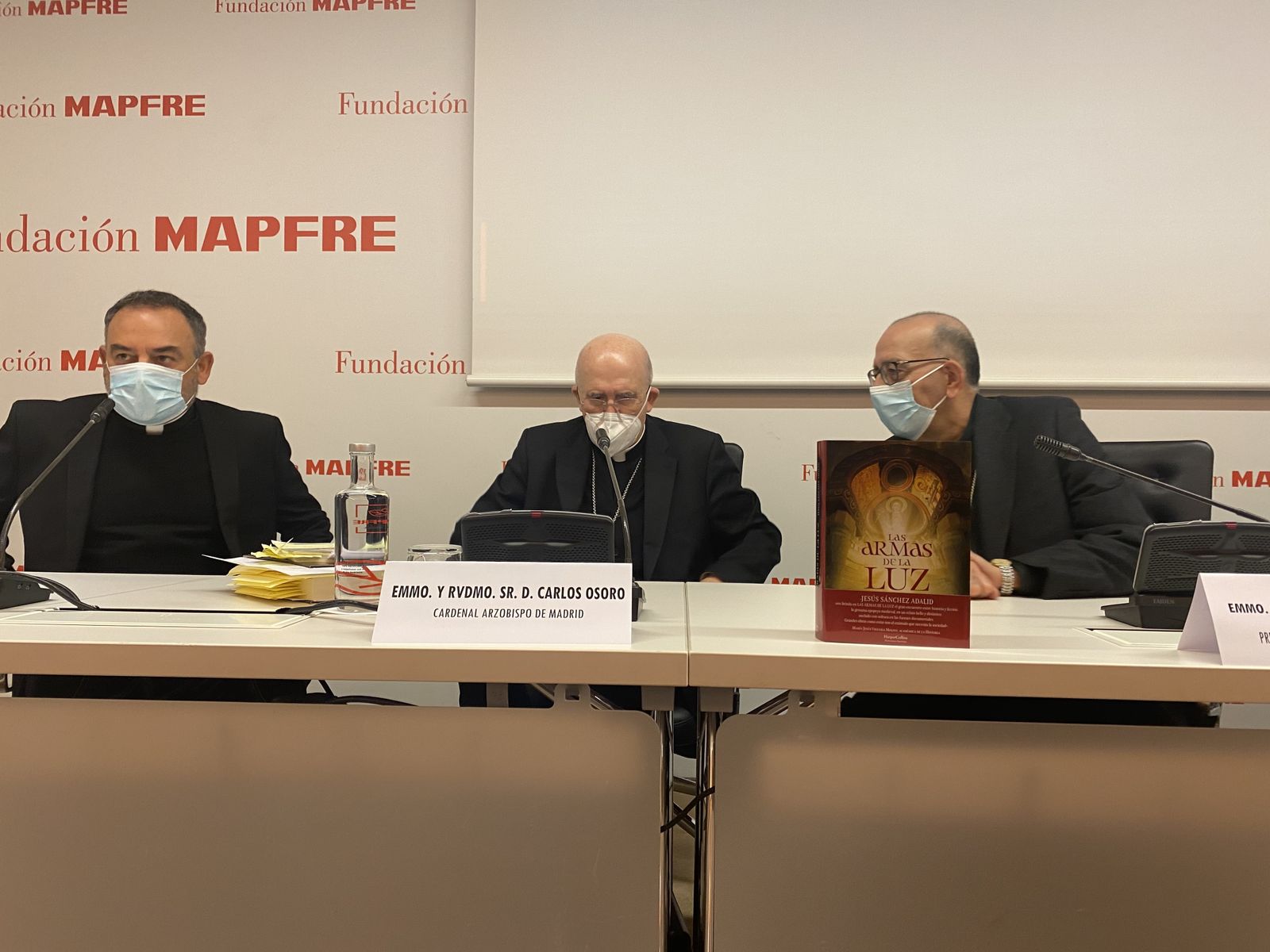 Osoro, Omella y Sánchez Adalid