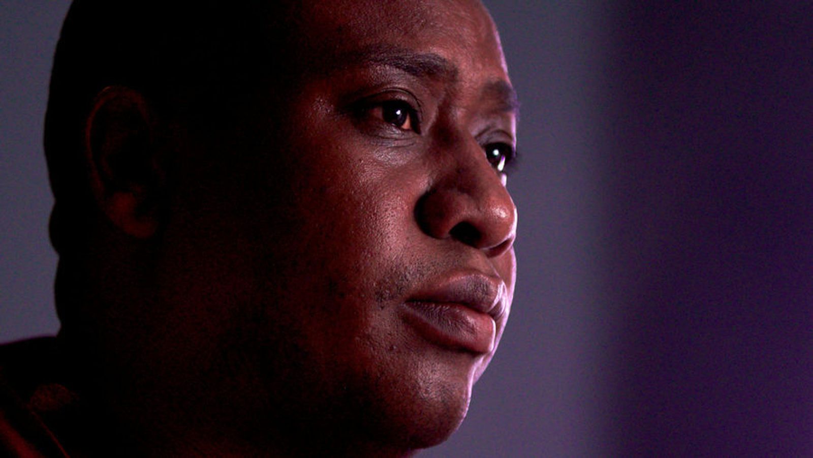 Leyner Palacios, la voz de las periferias del Pacífico