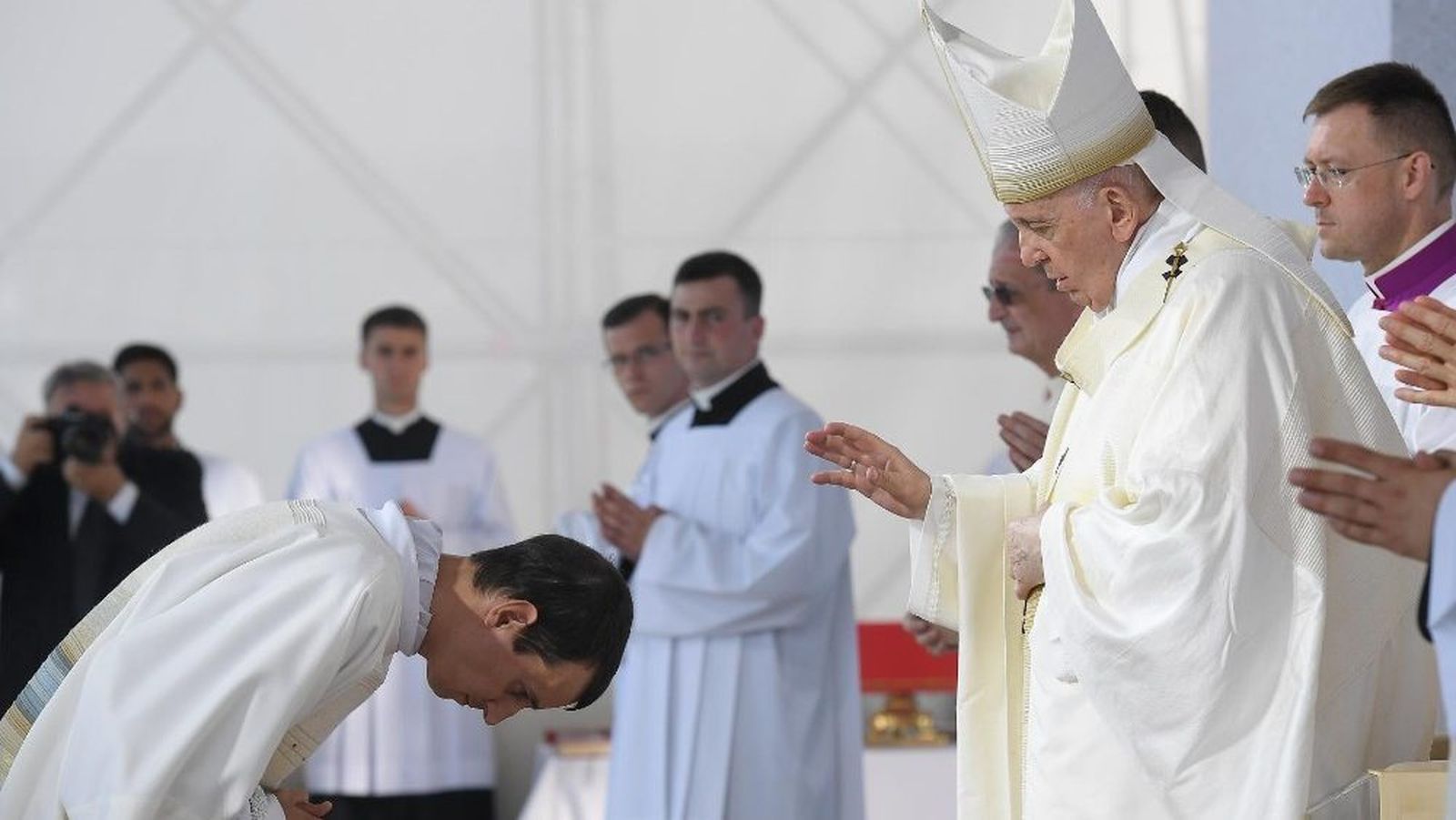 Misa en el Santuario de Sastin