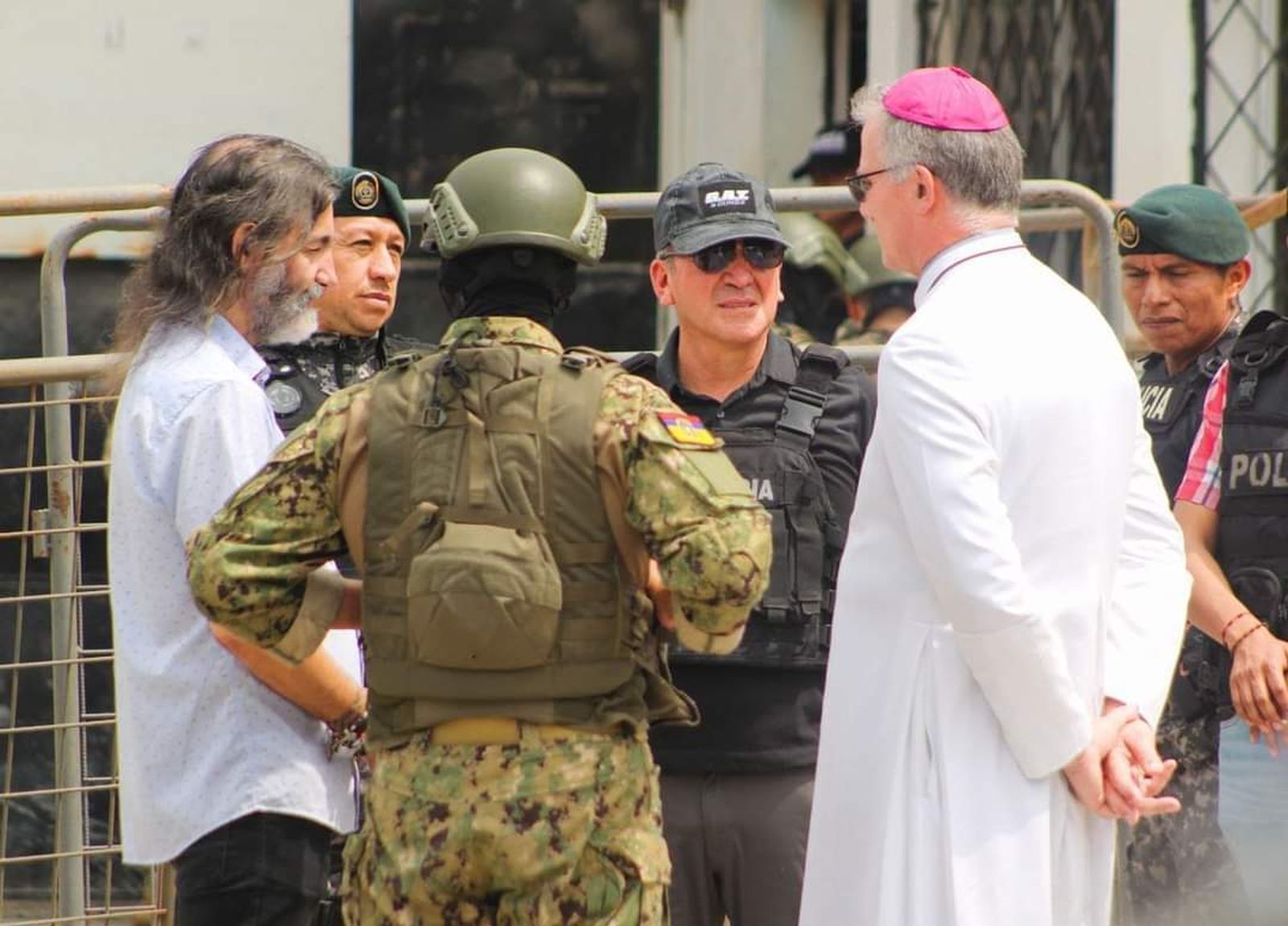 Crameri, mediador en la crisis de Ecuador