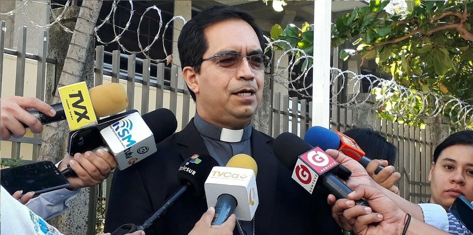 El arzobispo de San Salvador, José Luis Escobar