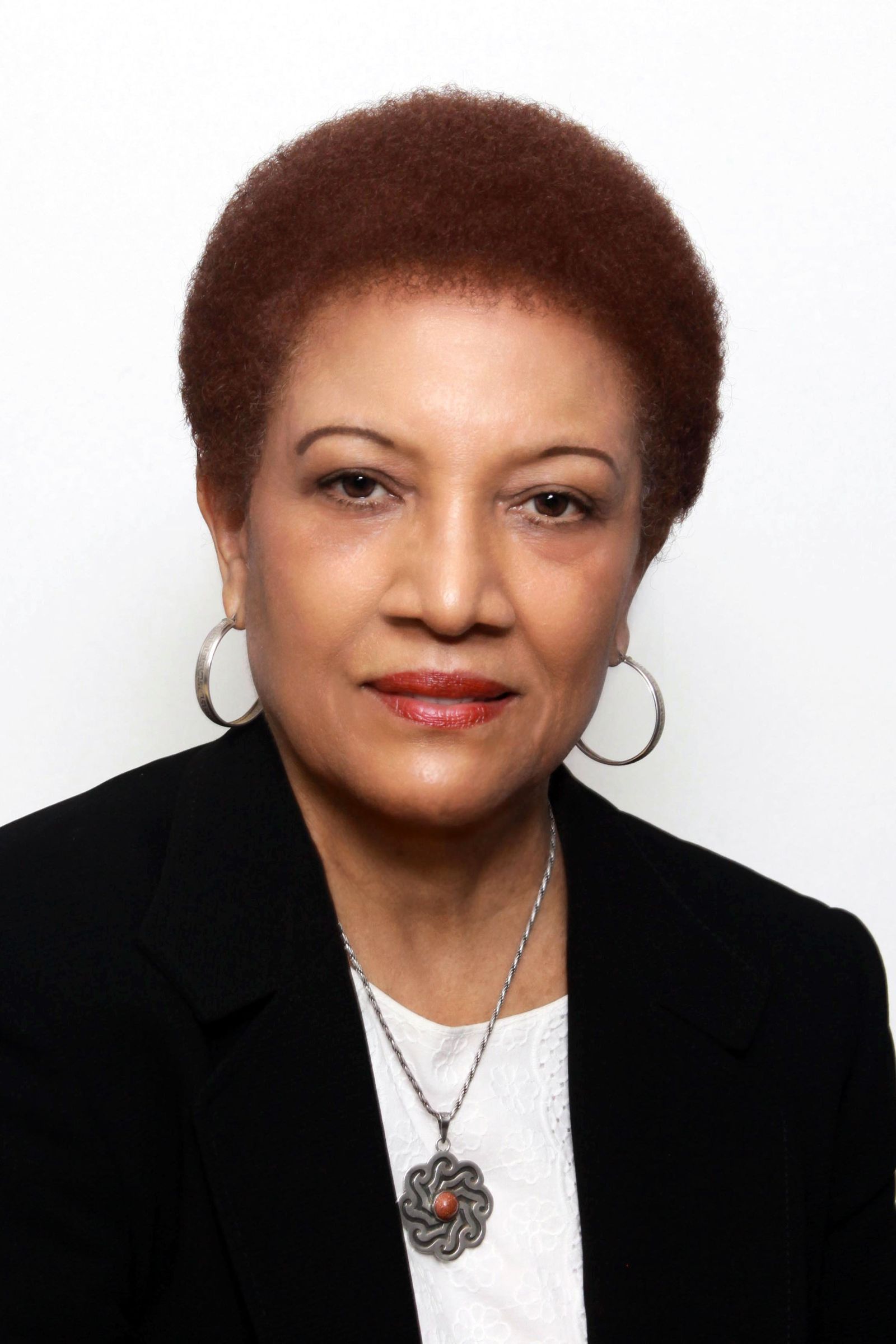 Dinorah (teresiana): “Tenemos el reto de relacionar la fe y la vida, y la fe con la ciencia”.