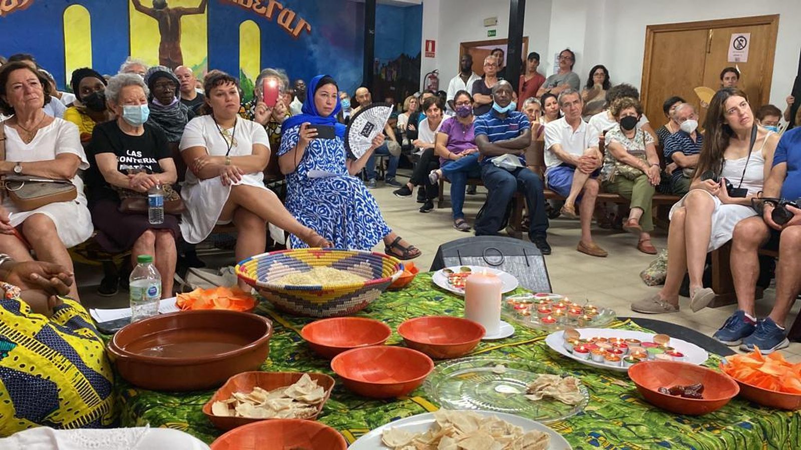 Celebración Interreligiosa en memoria de las víctimas de Melilla-Nador en el San Carlos Borromeo