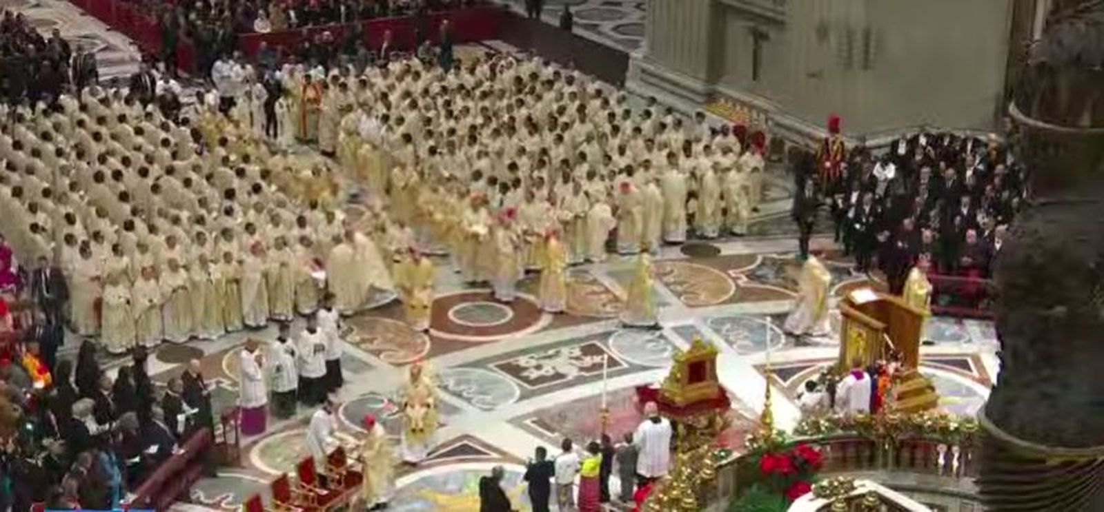 Misa del Gallo en San Pedro