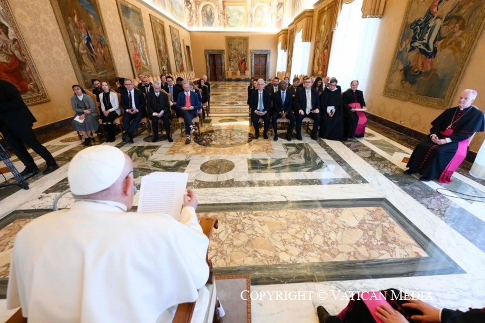 Francisco, en los 'Minerva dialogues'