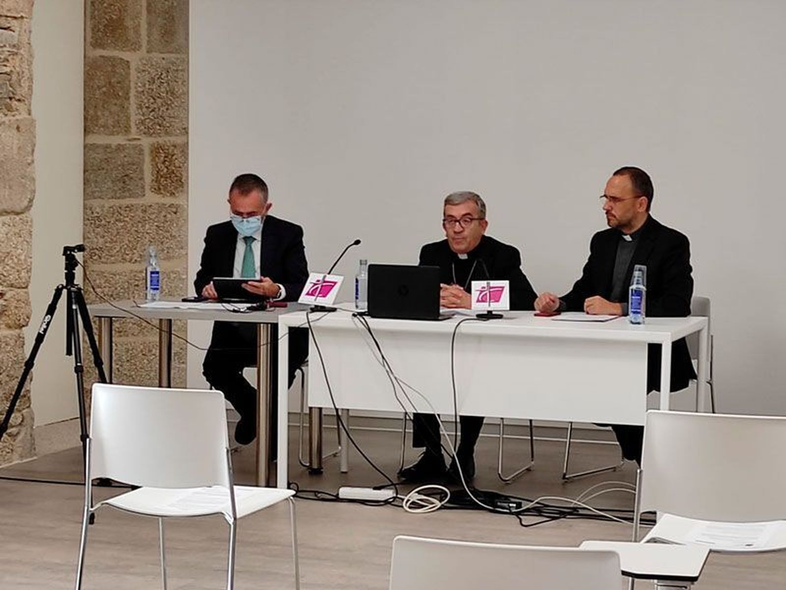 Argüello, Josetxo Vera y Barriocanal en Compostela