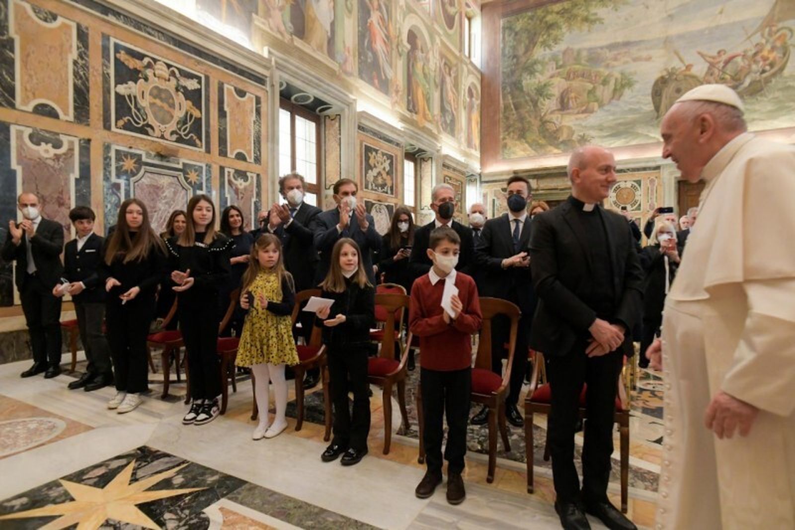 Francisco: “La indiferencia es la gran enfermedad de hoy, mirar hacia otro lado”