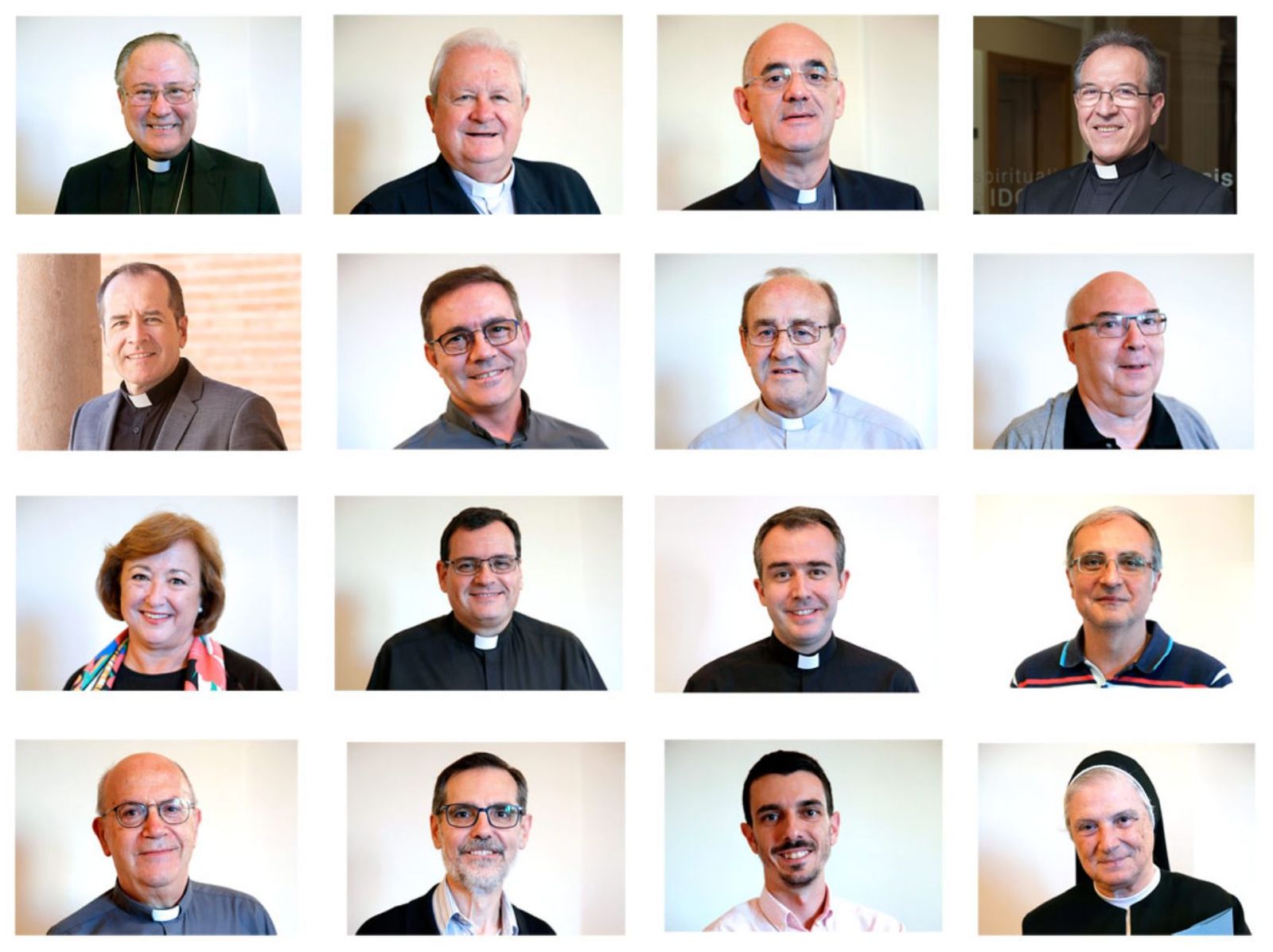 Miembros de la Comisión Central, que preside y ha constituido el Arzobispo