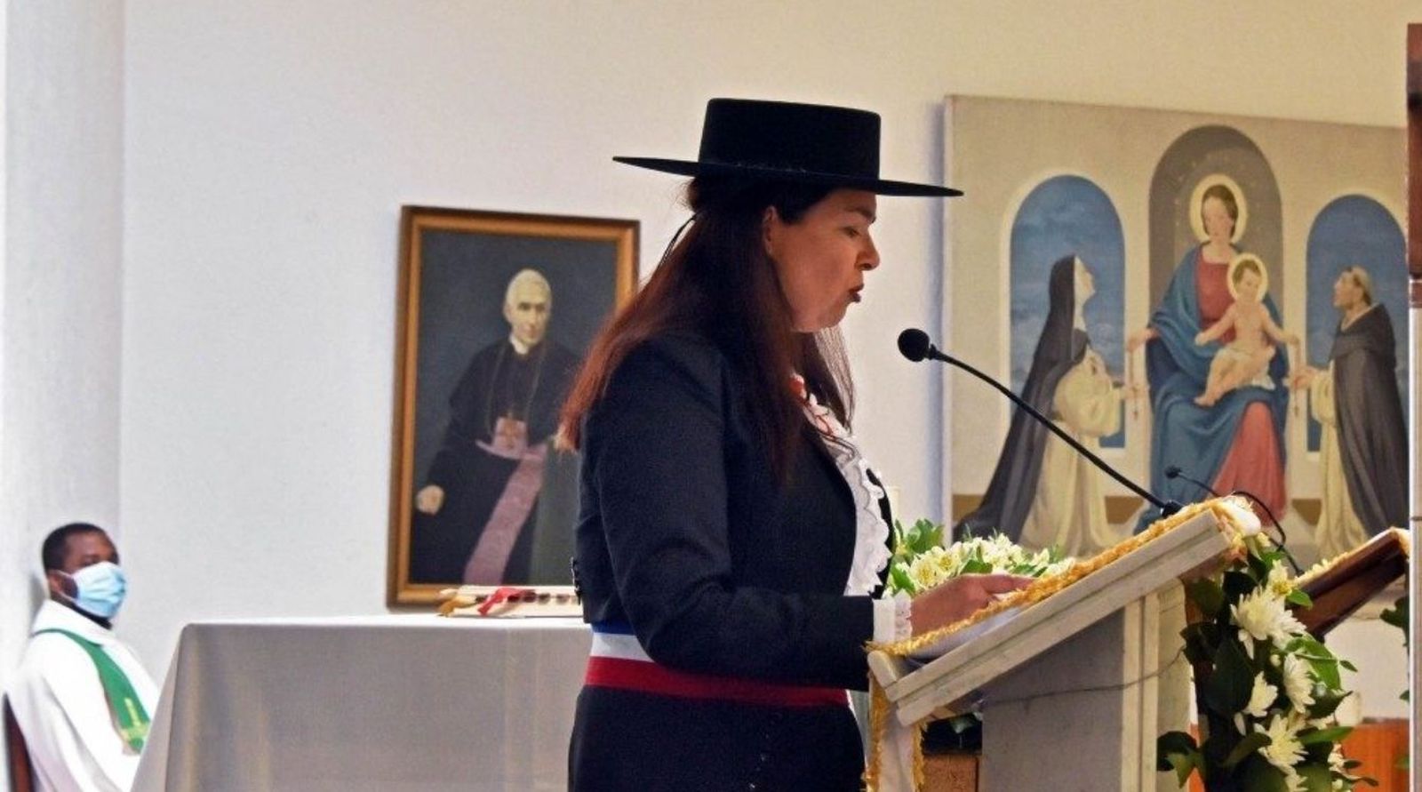 Leyendo durante el acto