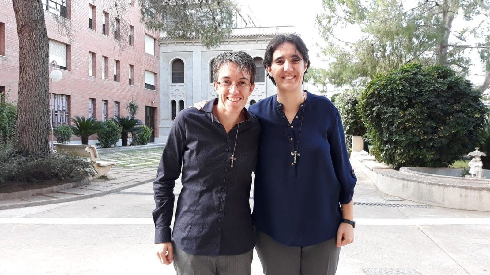 Thais y Ana Belén el día de sus votos