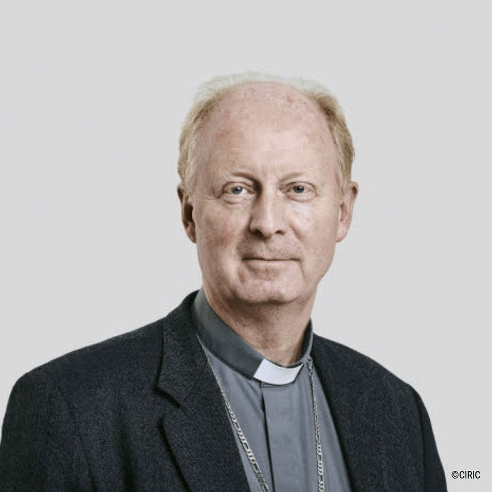 obispo luc crepy obispo versalles