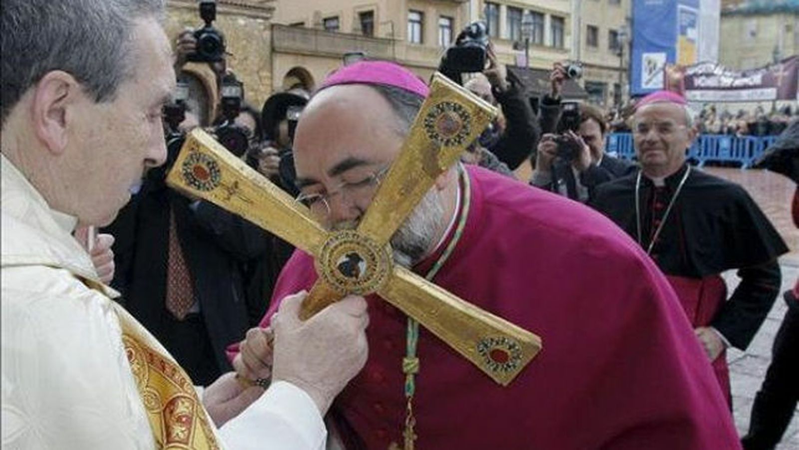El arzobispo de Oviedo, Jesús Sanz