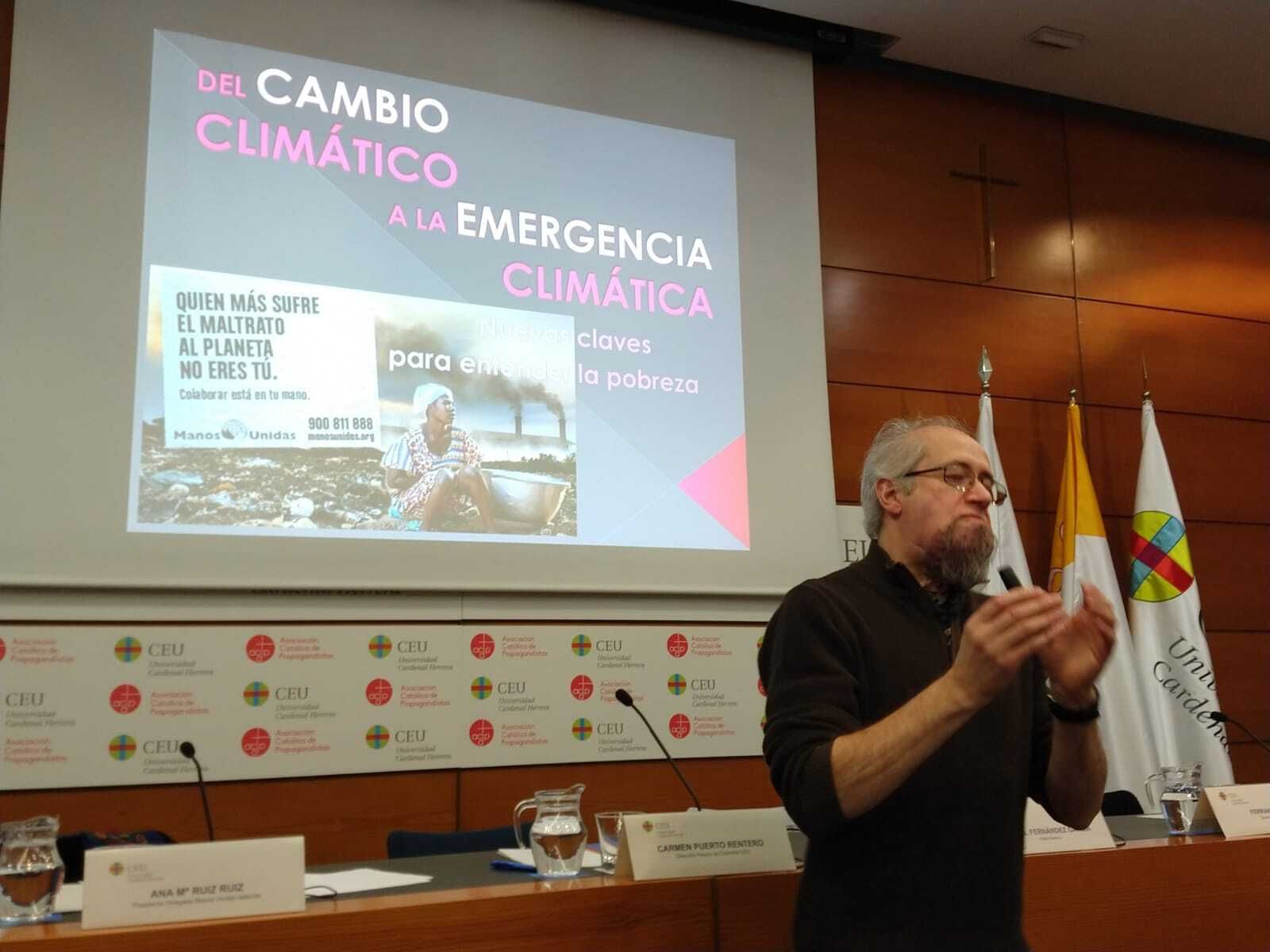 Ferran Lluch, sacerdote y biólogo