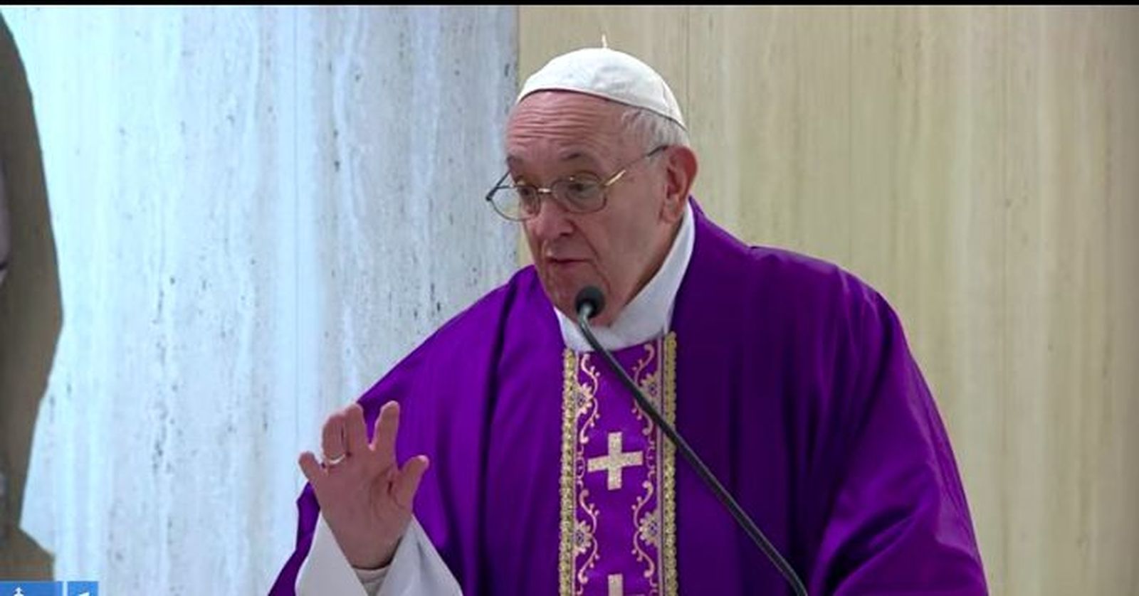 El Papa pide fe, esperanza y valentía