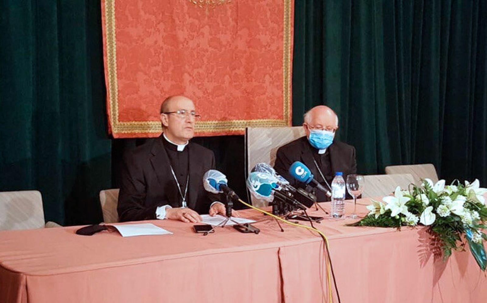 Julián Barrio, con Jesús Fernández